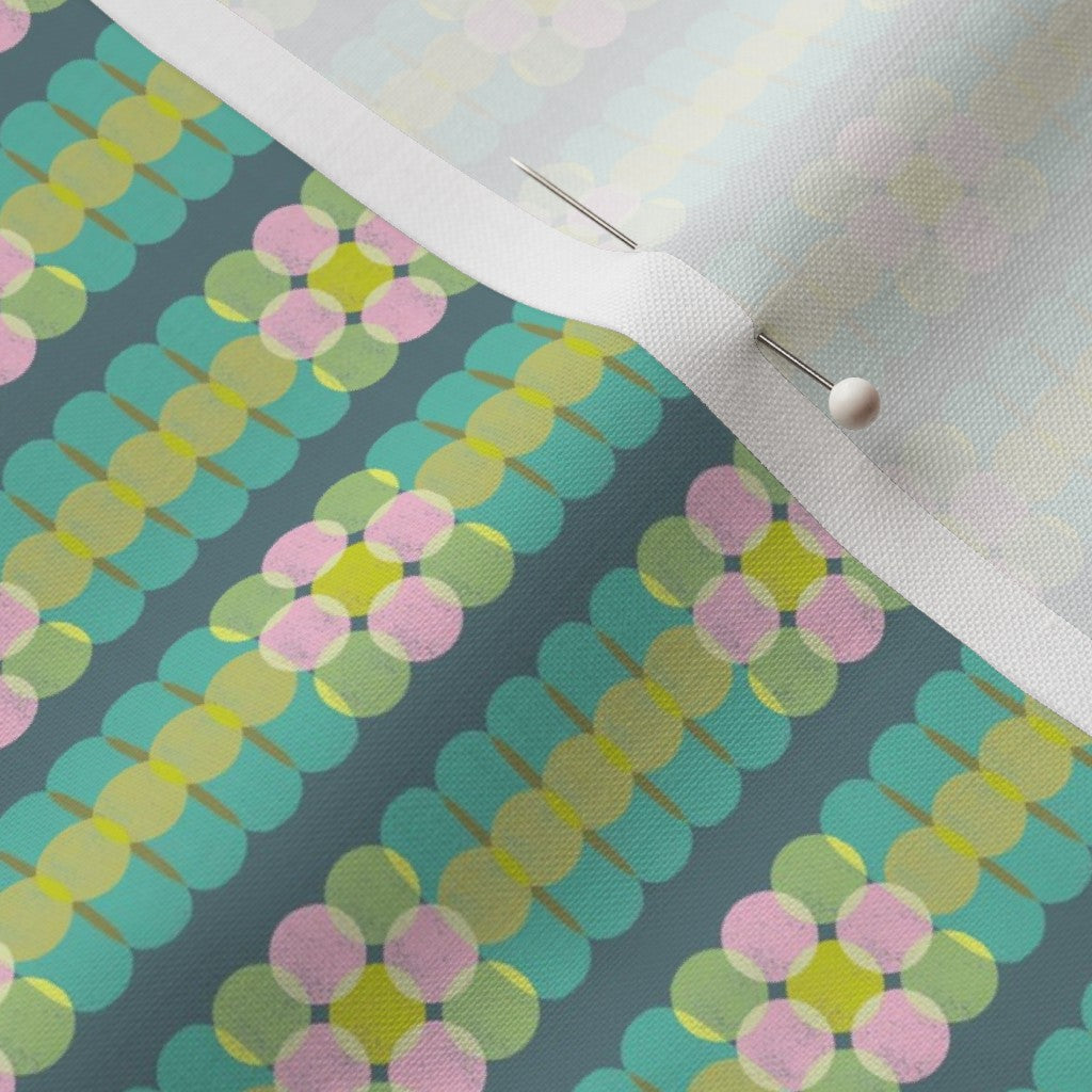 Oval Overlap Stripe Gray and Green