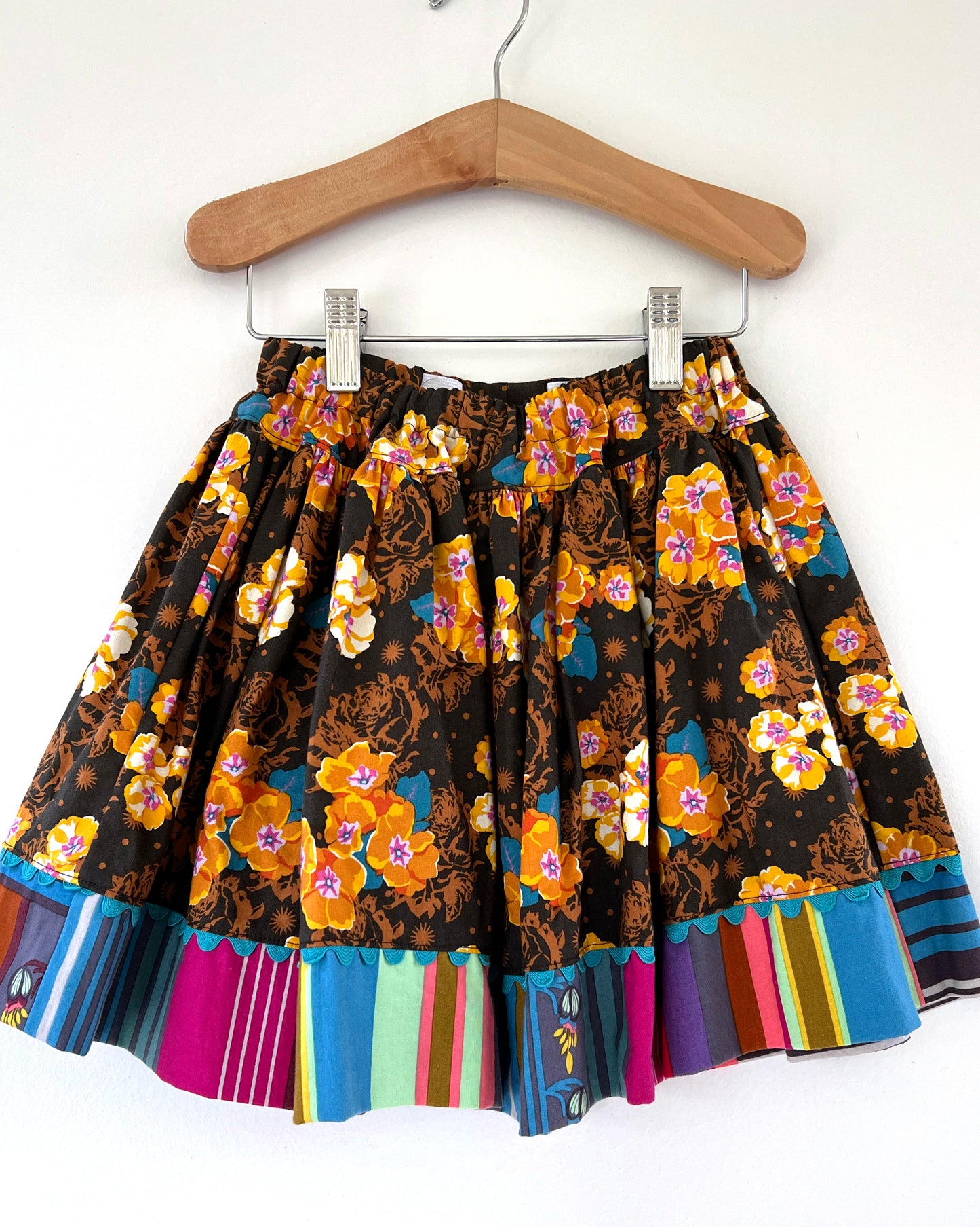 favorite twirl skirt in dark brown and gold primrose