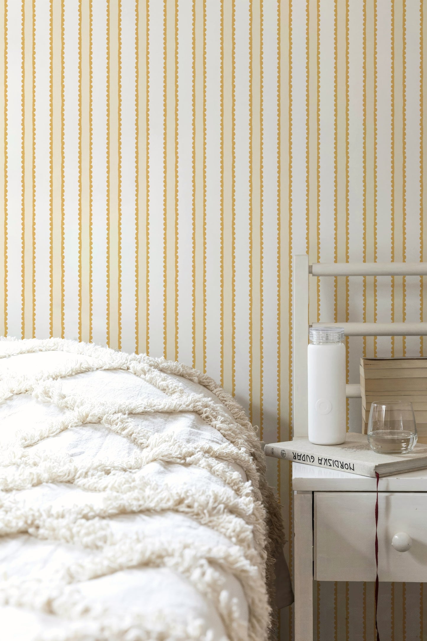 Crayon Stripe Wallpaper