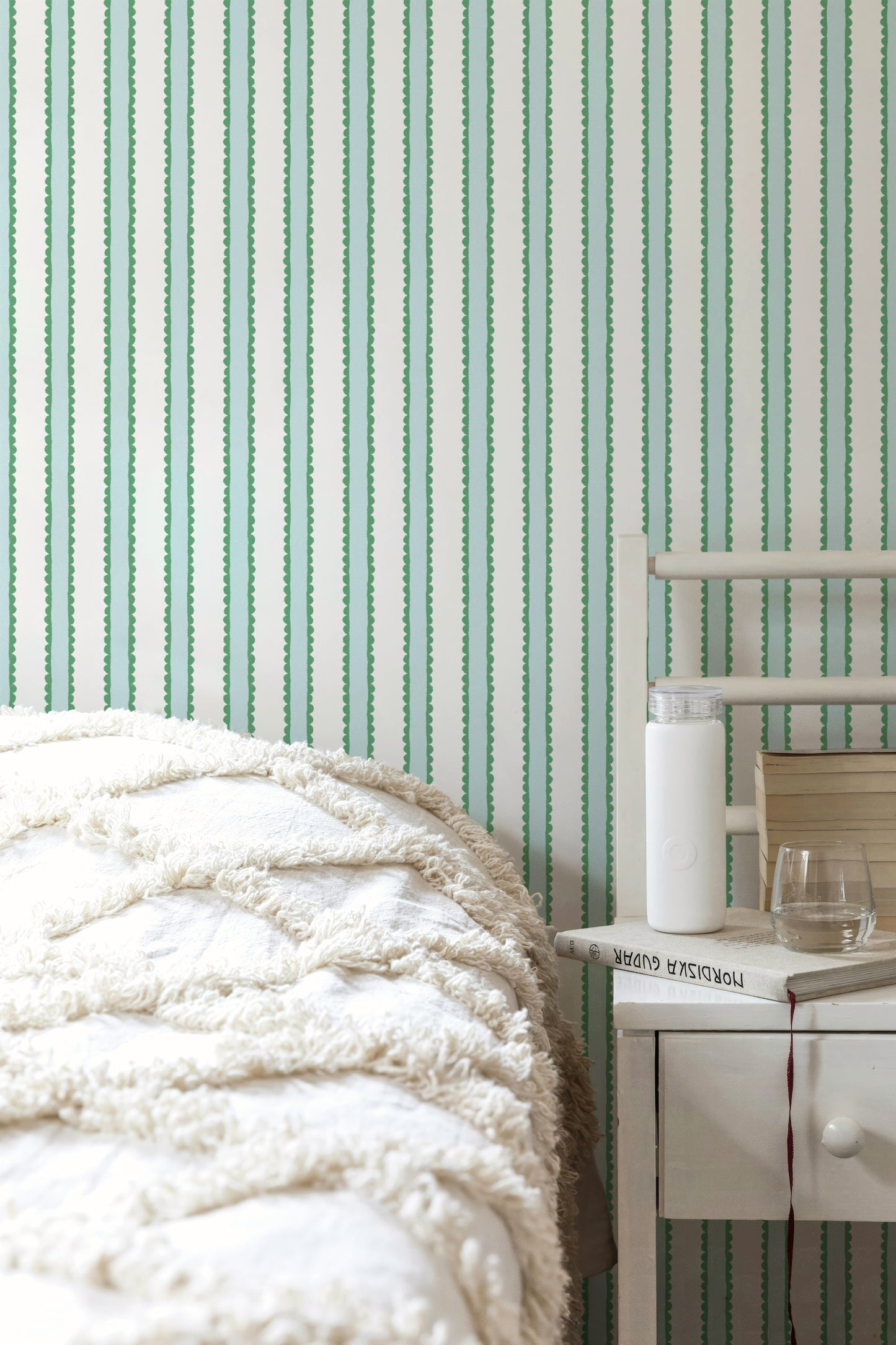 Crayon Stripe Wallpaper