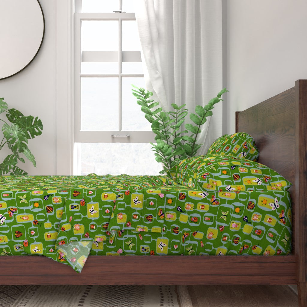 Grand Sateen Sheets in Retro Bug -Lime - little girl Pearl