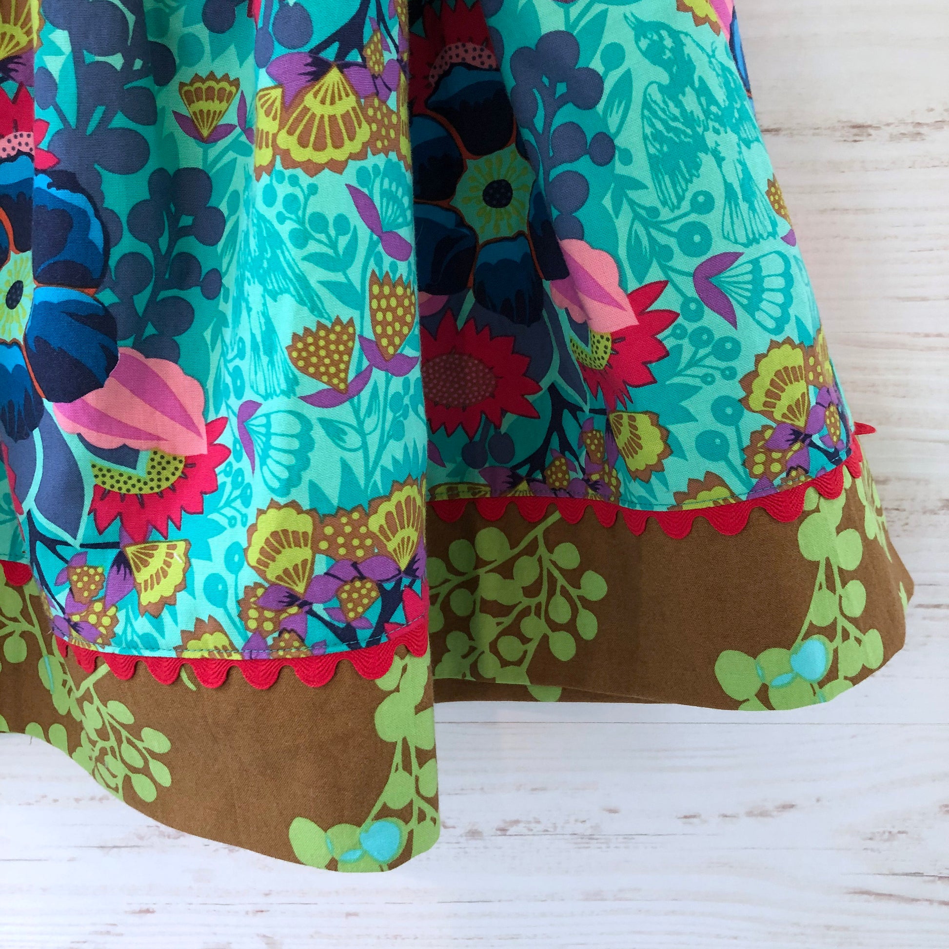 favorite twirl skirt in jade floral bouquet, sizes 3T 4T 5 6 7 8 - little girl Pearl